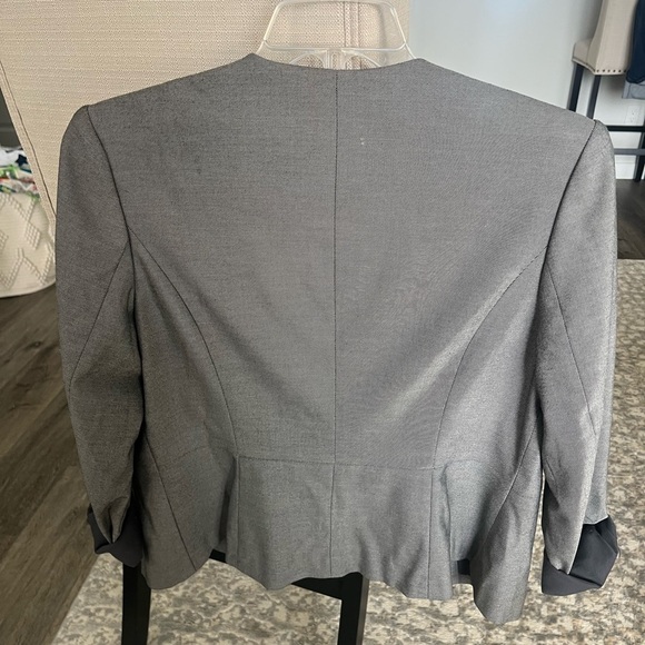 Women's Halogen (Nordstrom Brand) Peplum Waist Blazer Suit Jacket, Gray, Size 12 - Picture 6 of 9